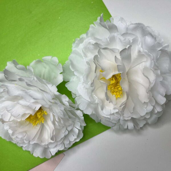 White Flowers for Gift Wrapping 10pp