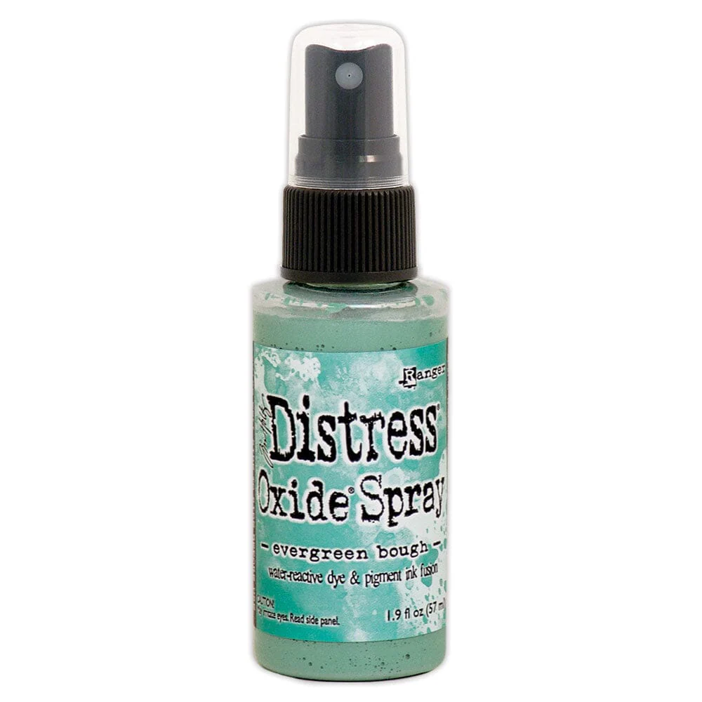 TSO67672_DistressOxideSpray_EvergreenBough