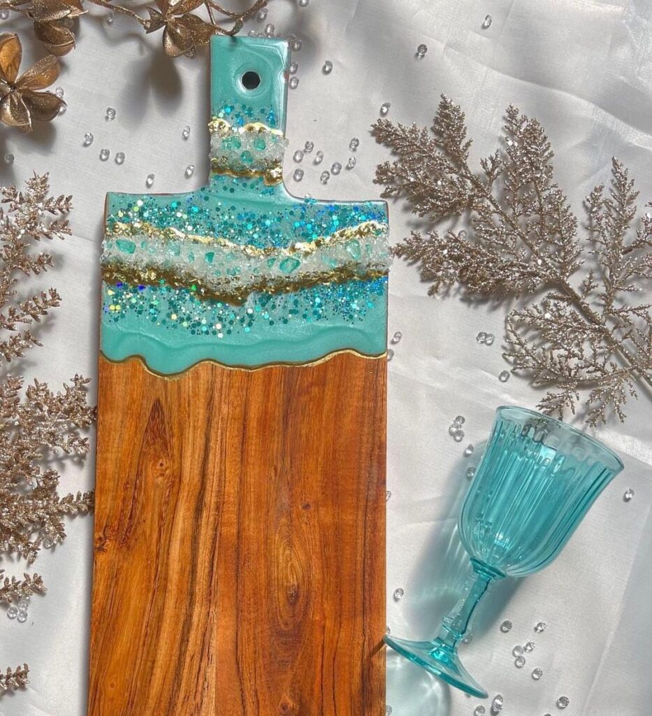 Resin Cheeseboard Workshop